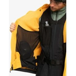Snowboard Jacket Quiksilver Ultralight Gore -Ski Equipment Store bunda na snowboard quiksilver ultralight gore mineral yellow 8