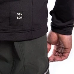 Hoodie Sensor Coolmax Thermo -Ski Equipment Store technicka mikina sensor coolmax thermo cerna port red 8